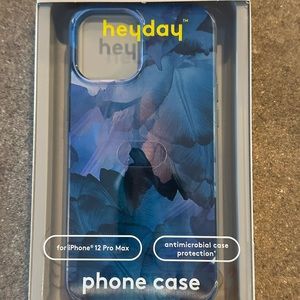 New In Box!! Apple IPhone 12 Pro Max Case